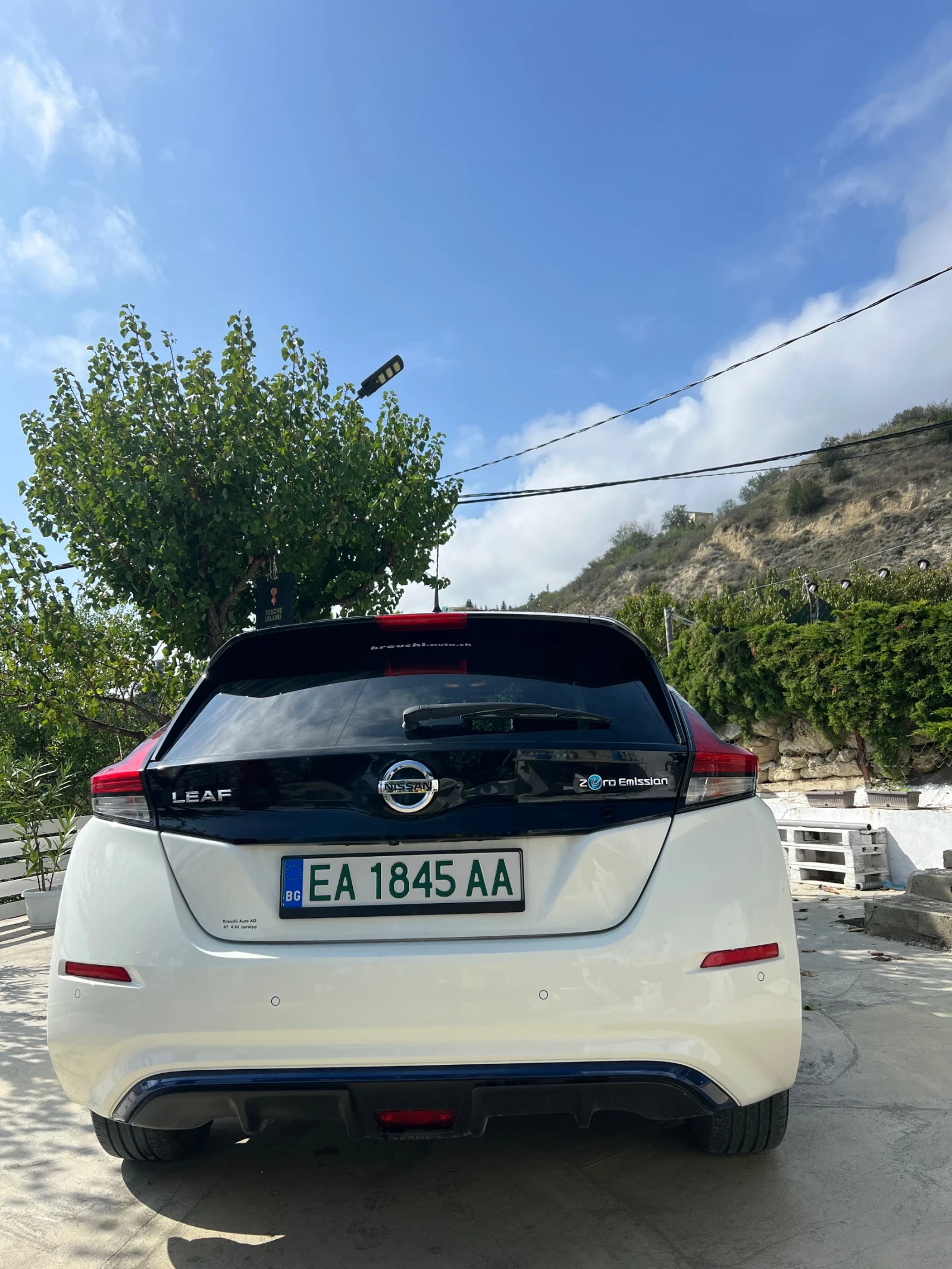 Nissan Leaf   - изображение 3