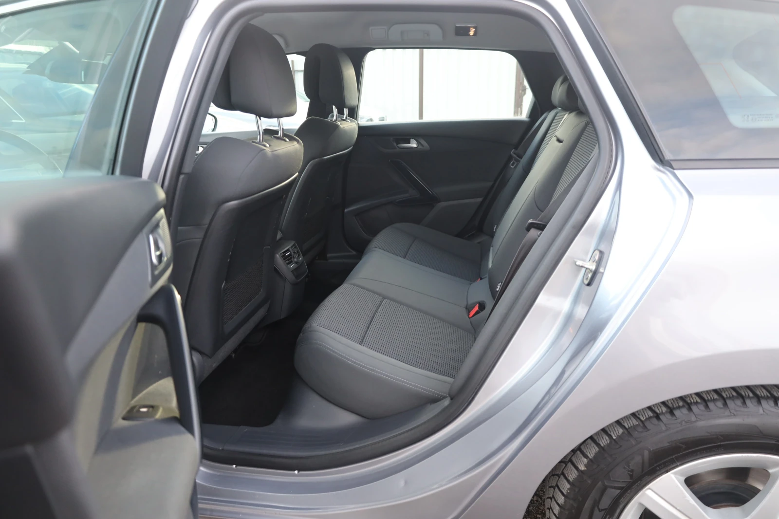 Peugeot 508 SW 1.6 HDI #LED #Totwinkel #NAVI #TEMPOMAT @iCarbg | Mobile.bg   15