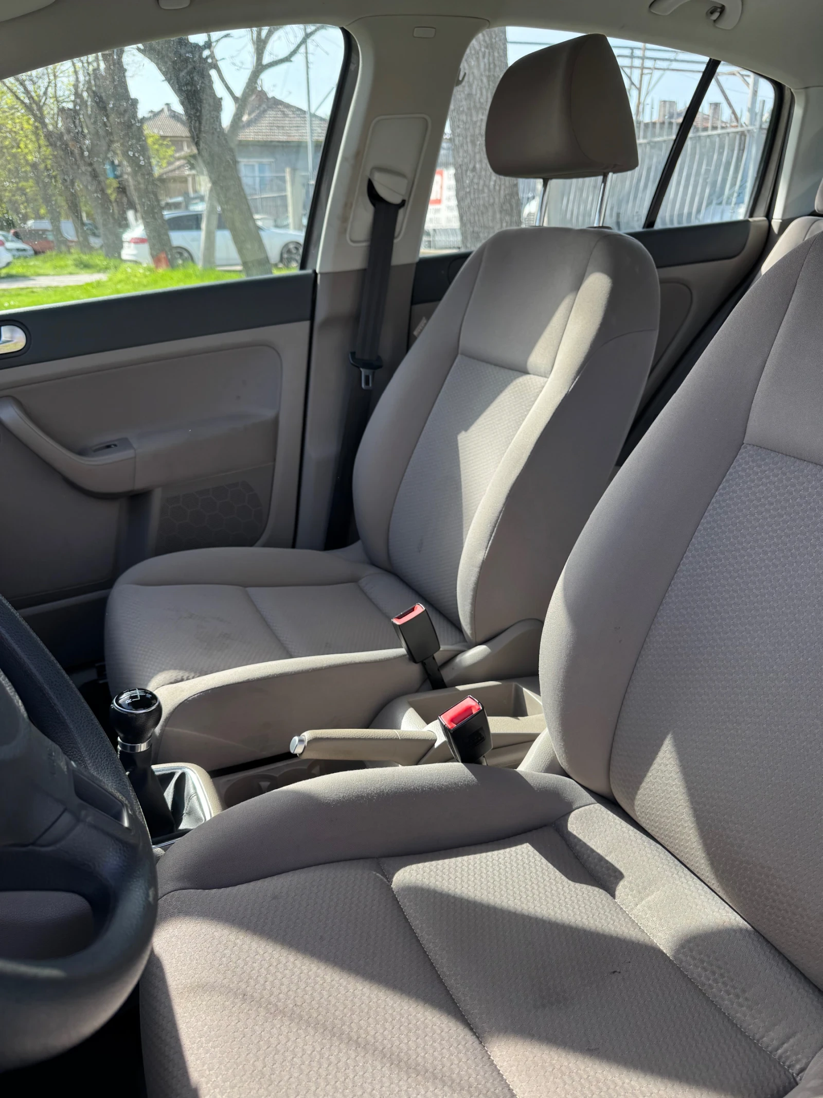 VW Golf Plus 1.6 DIESEL AUSTRIA - изображение 10