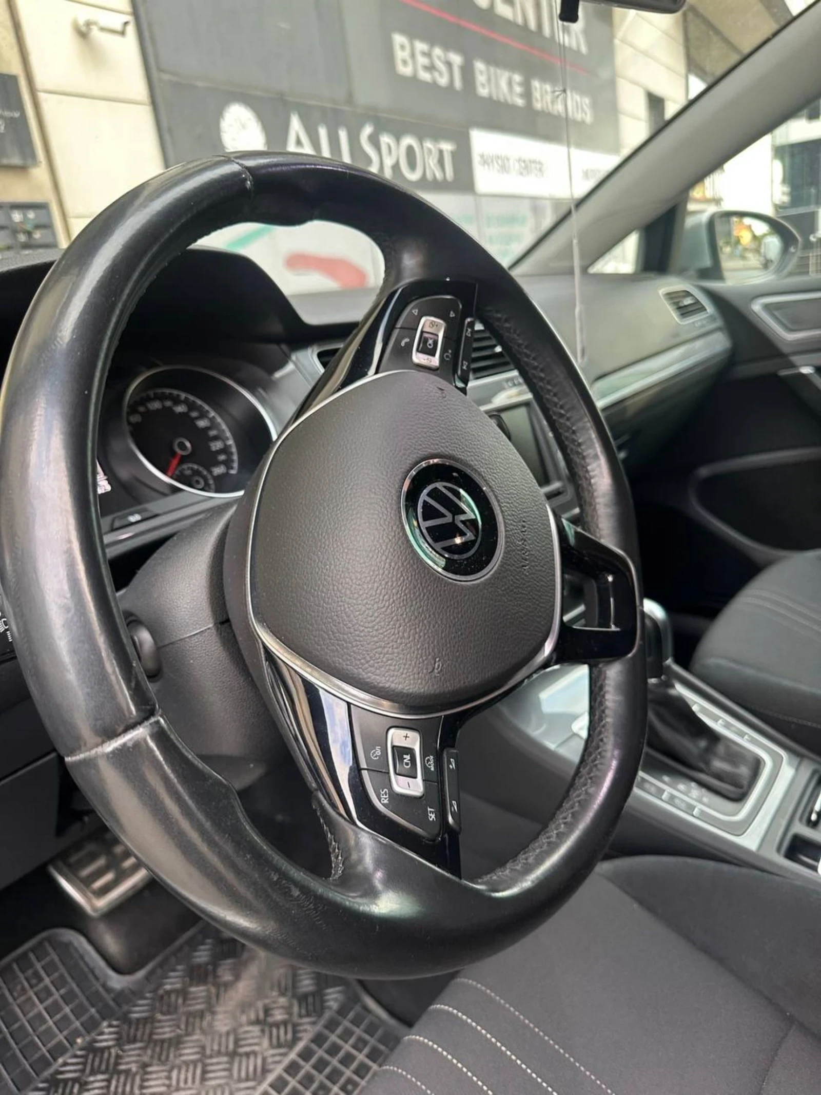 VW Golf Alltrack - изображение 10