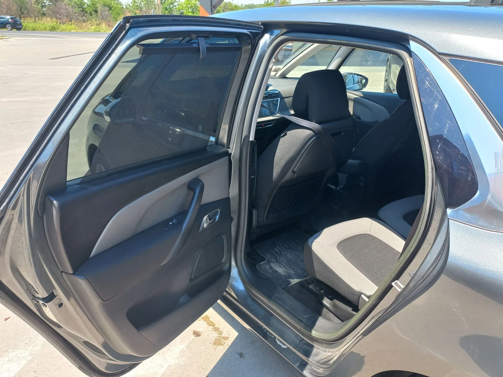 Citroen C4 Picasso 1.6HDi Exclusive - изображение 8