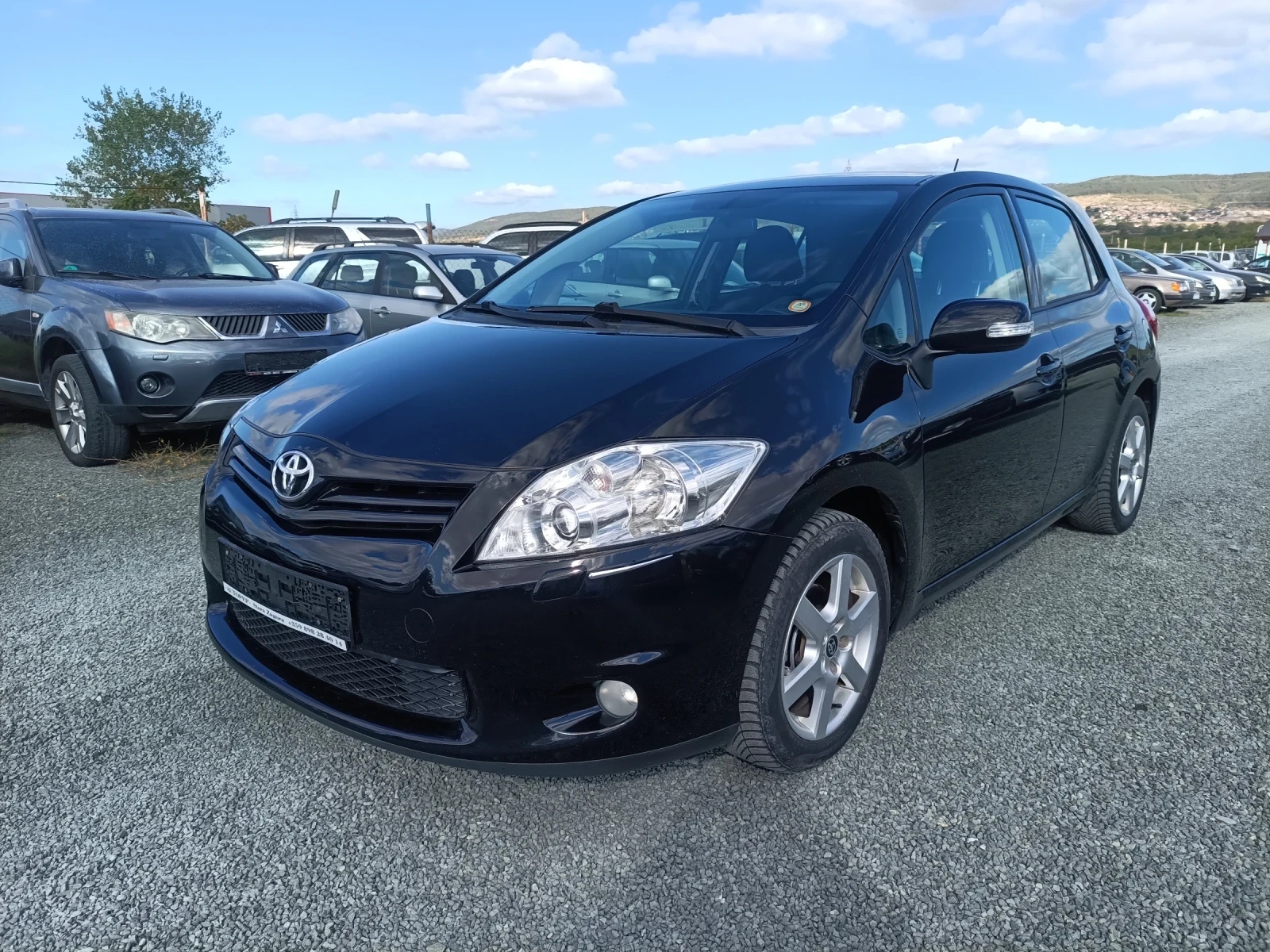 Toyota Auris 1.4 90 2012.11 | Mobile.bg   1