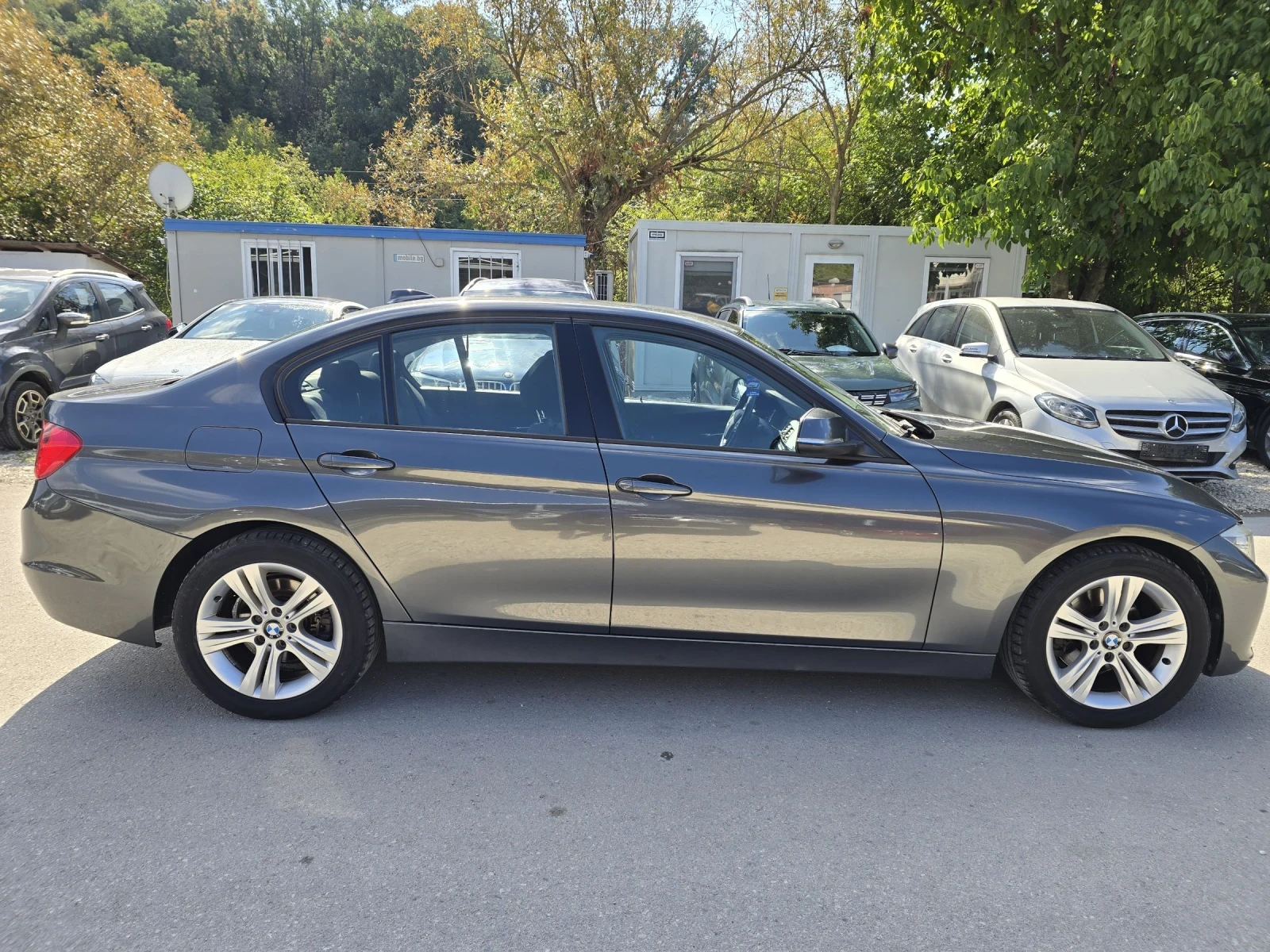 BMW 320 2.0D 184к.с sport Топ състояние  - изображение 8