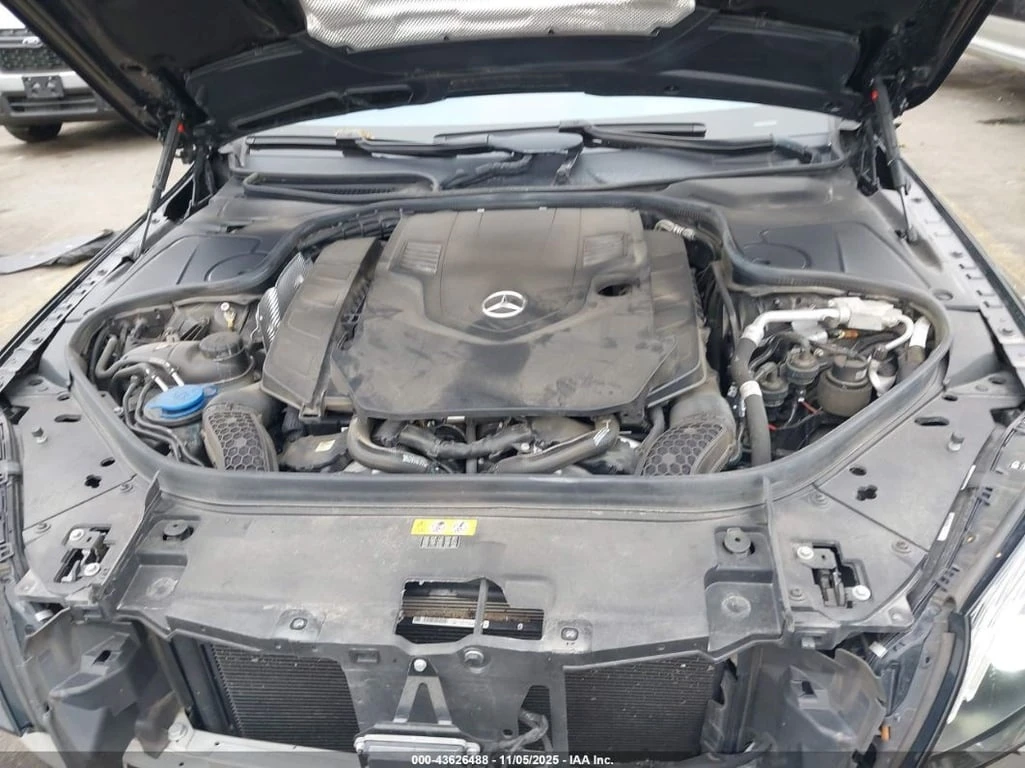 Mercedes-Benz S 560 * 4MATIC * CARFAX * БЕЗ ПЪРВОНАЧАЛНА ВНОСКА - изображение 10