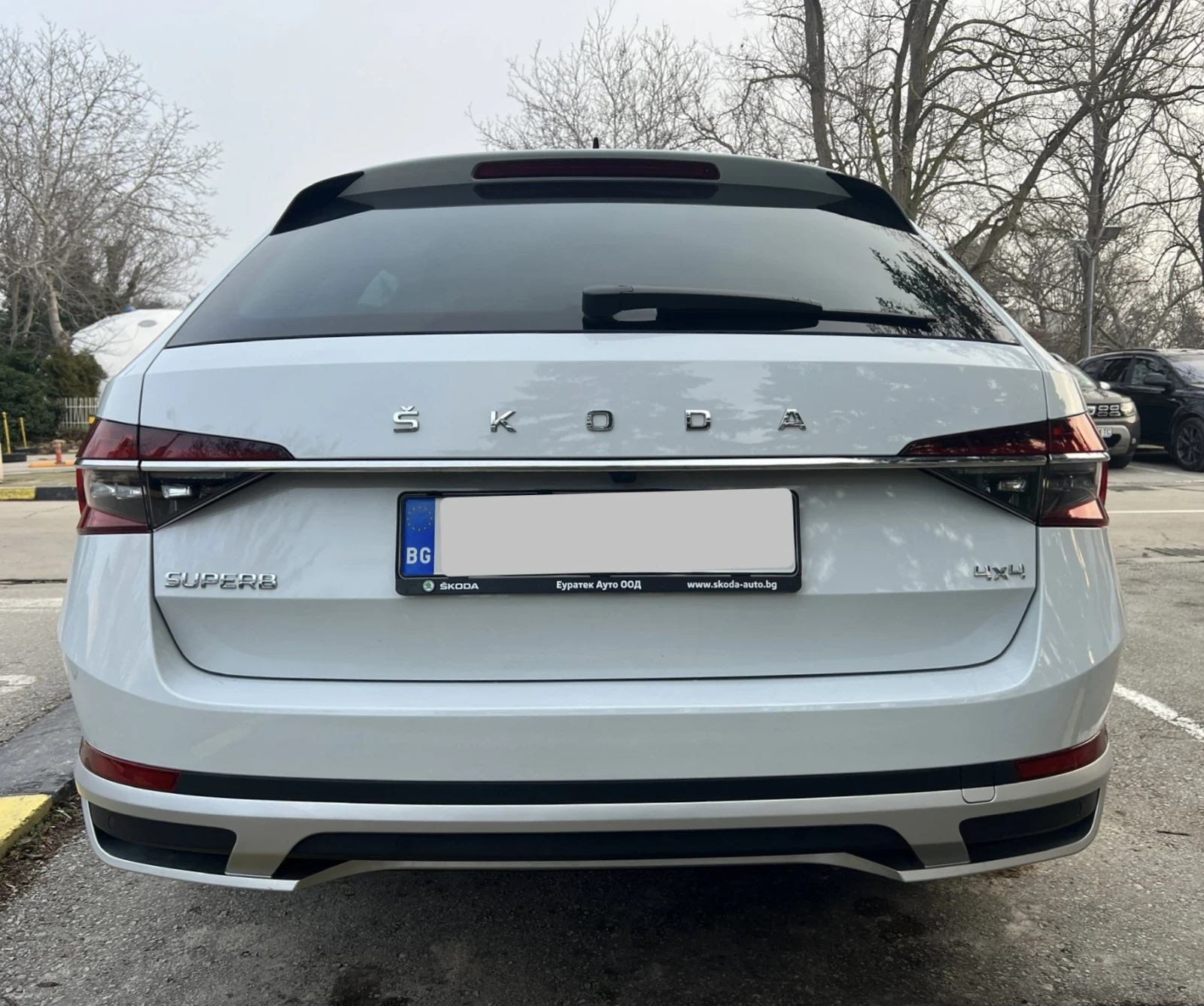 Skoda Superb Scout - изображение 2