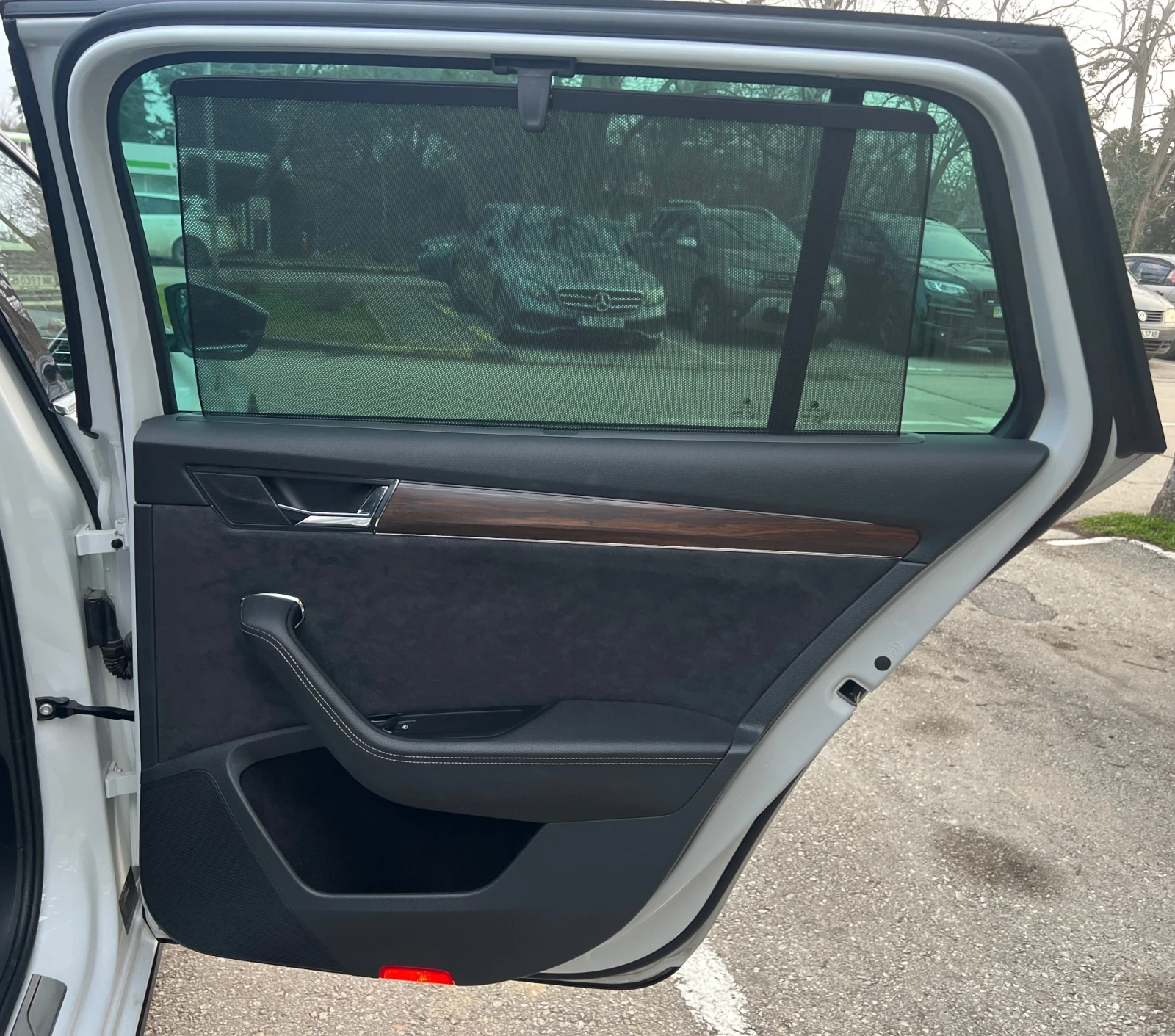 Skoda Superb Scout | Mobile.bg � ����������� 11