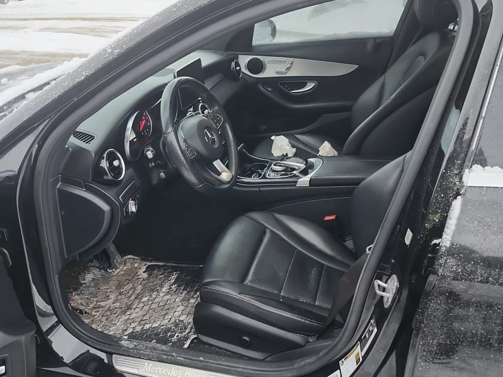 Mercedes-Benz C 300 AMG LINE| CARFAX | PANO| NAVI| MAMORY - изображение 5