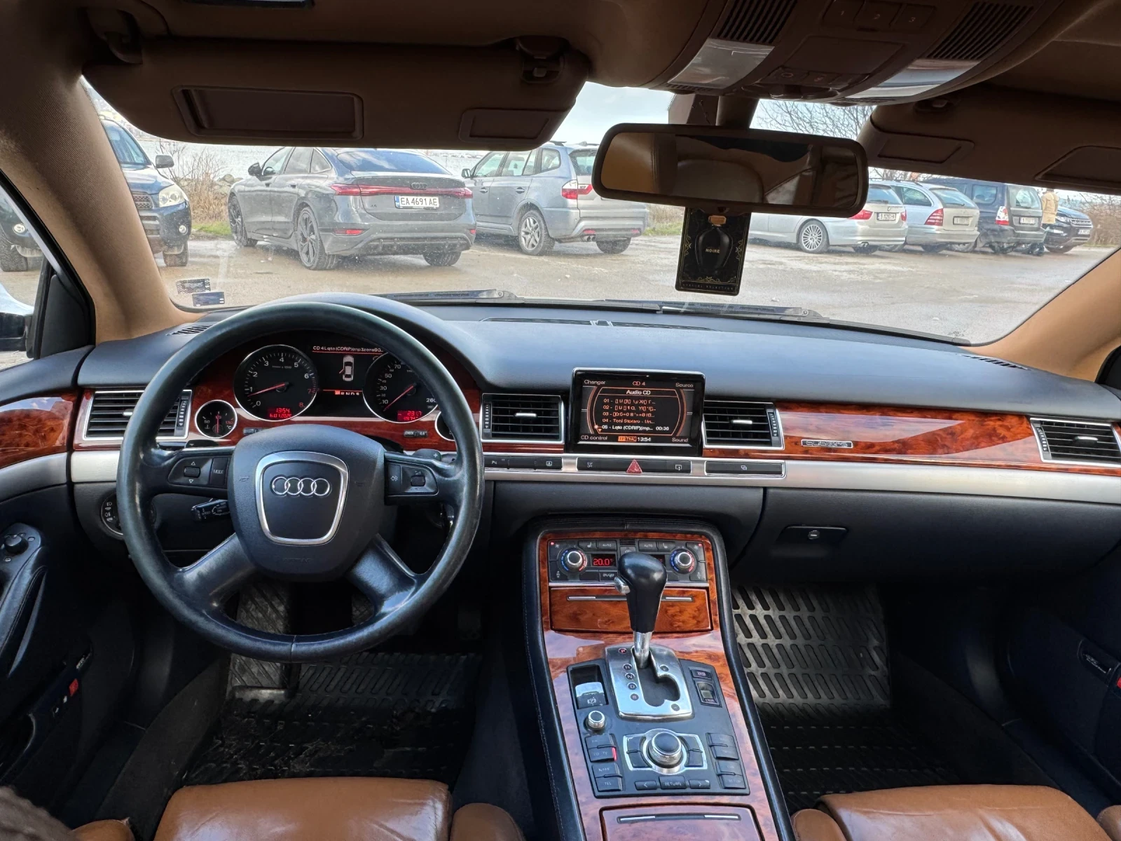 Audi A8 W12 - изображение 9