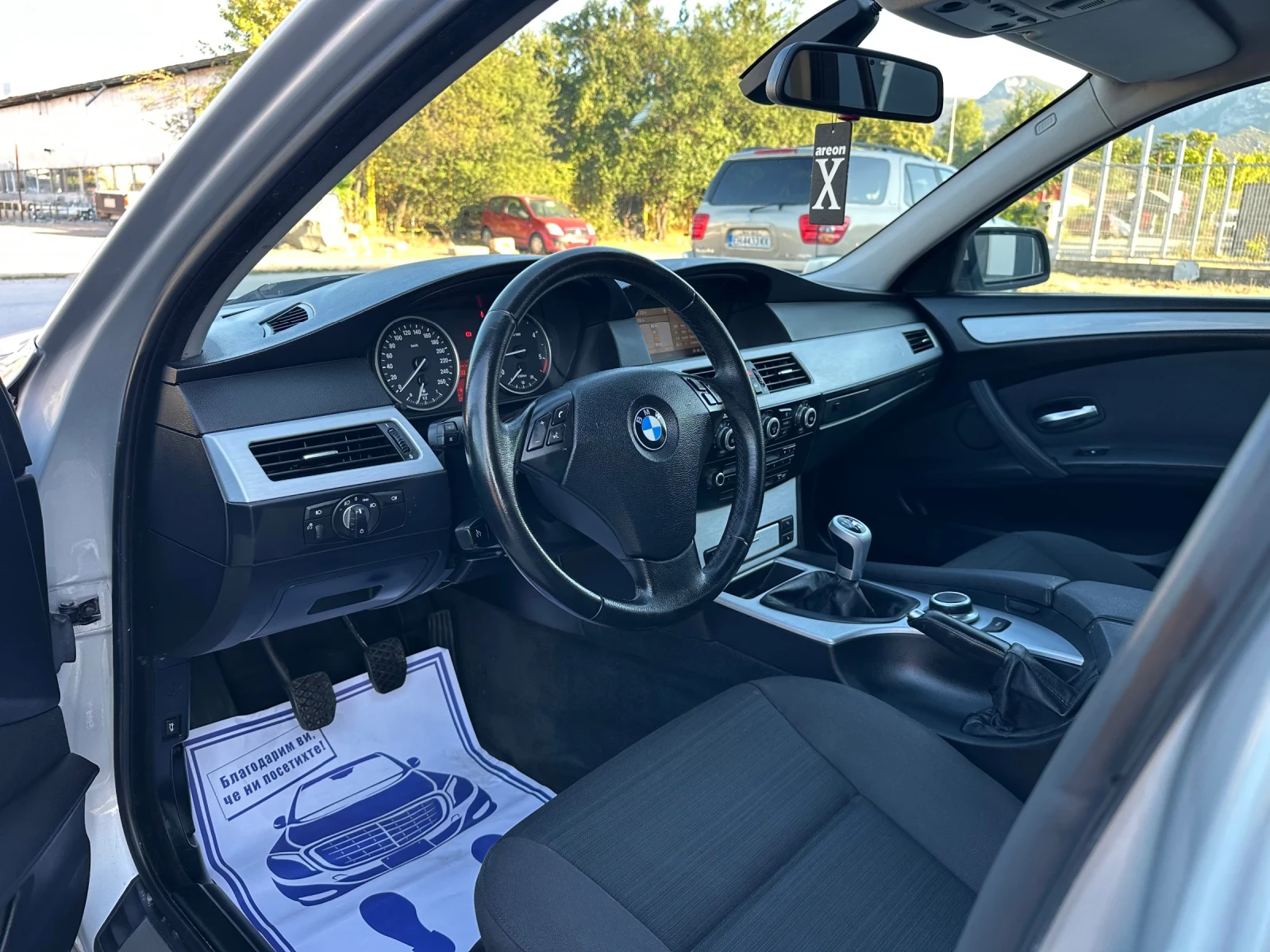 BMW 520 2.0TDI FACE/NAVI, снимка 9 - Автомобили и джипове - 55107285