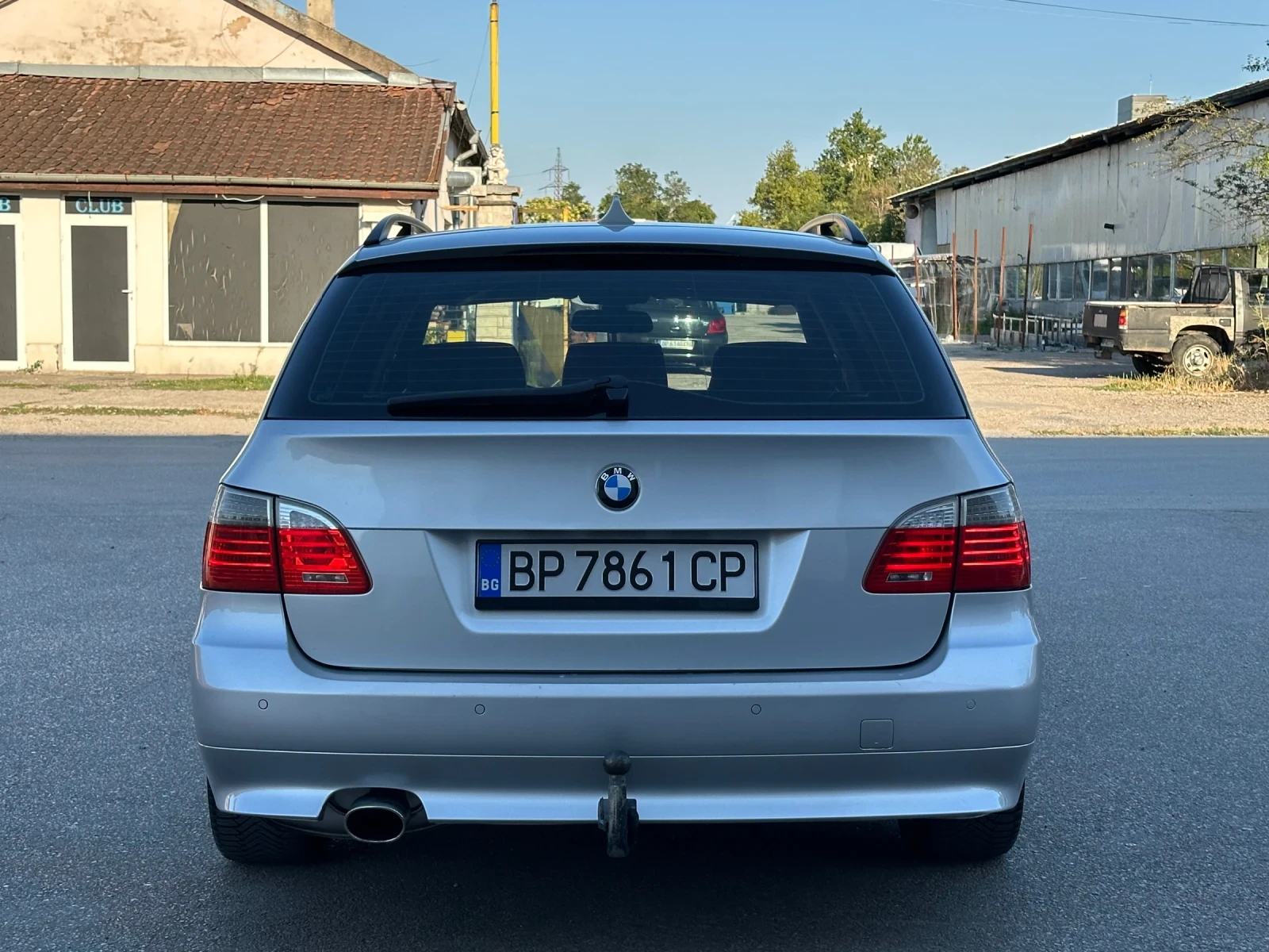 BMW 520 2.0TDI FACE/NAVI, снимка 4 - Автомобили и джипове - 55107285