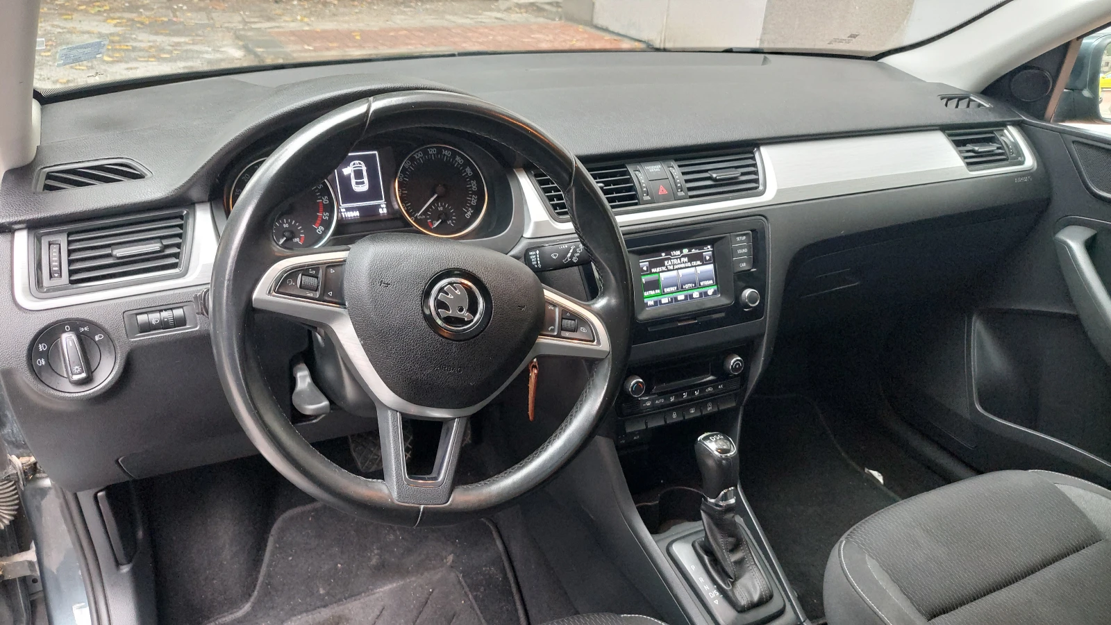 Skoda Rapid 1.4, снимка 6 - Автомобили и джипове - 55797823