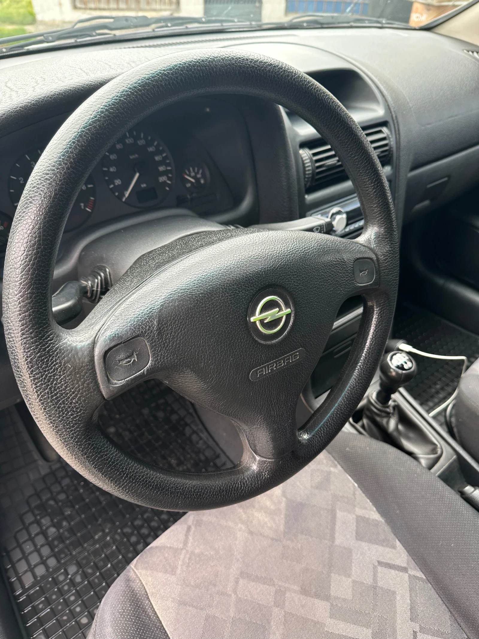 Opel Astra, снимка 10 - Автомобили и джипове - 55954679