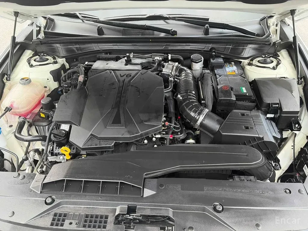 Kia K8 3.5* LPG* ПОДГРЕВ* ОБДУХВАНЕ* 360КАМЕРА* КЕЙЛЕС* , снимка 14 - Автомобили и джипове - 56183909