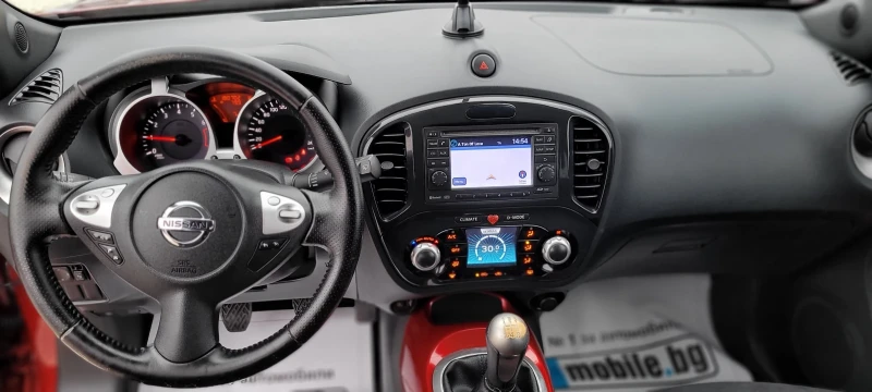 Nissan Juke, снимка 13 - Автомобили и джипове - 48233564