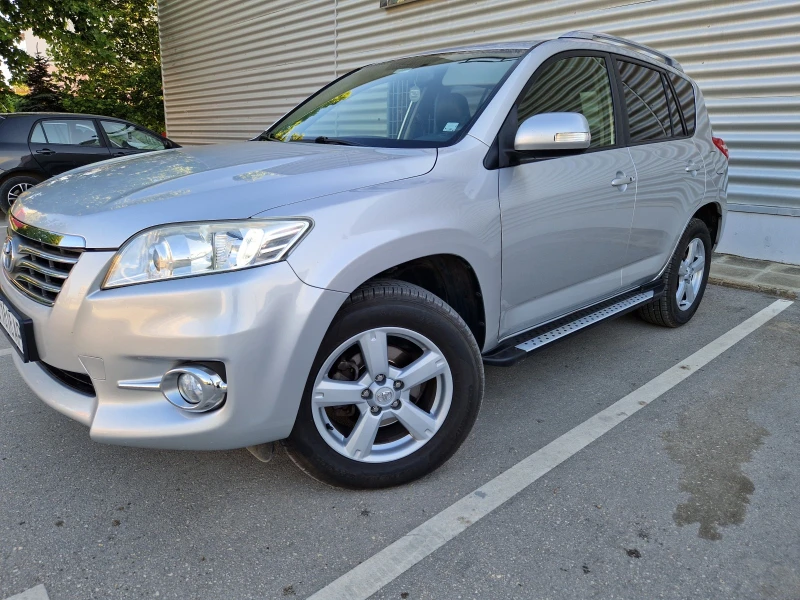 Toyota Rav4, снимка 1 - Автомобили и джипове - 49253423