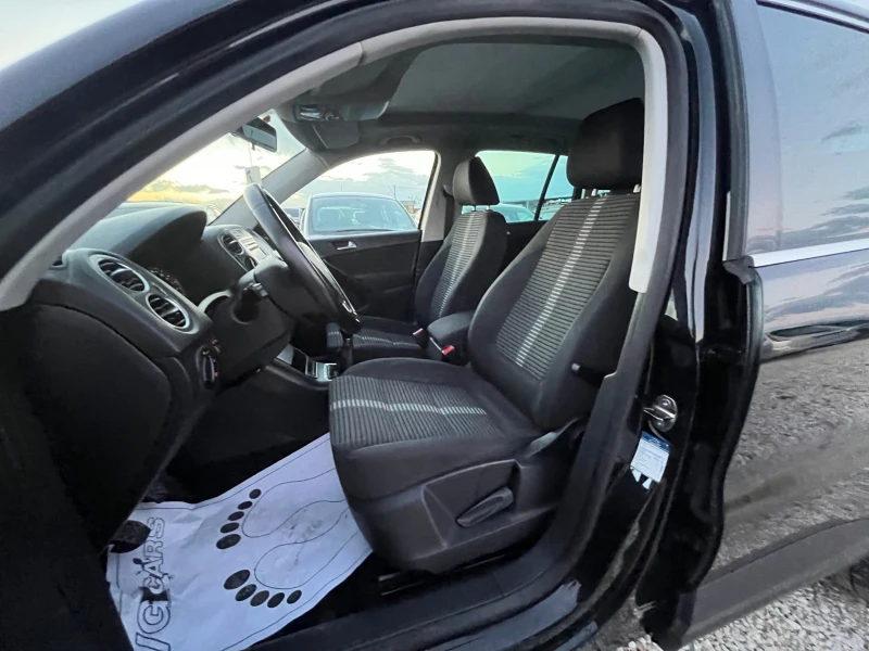 VW Tiguan 2.0TDI, 140ck, 4х4, 6скорости, ЛИЗИНГ, снимка 11 - Автомобили и джипове - 52563819