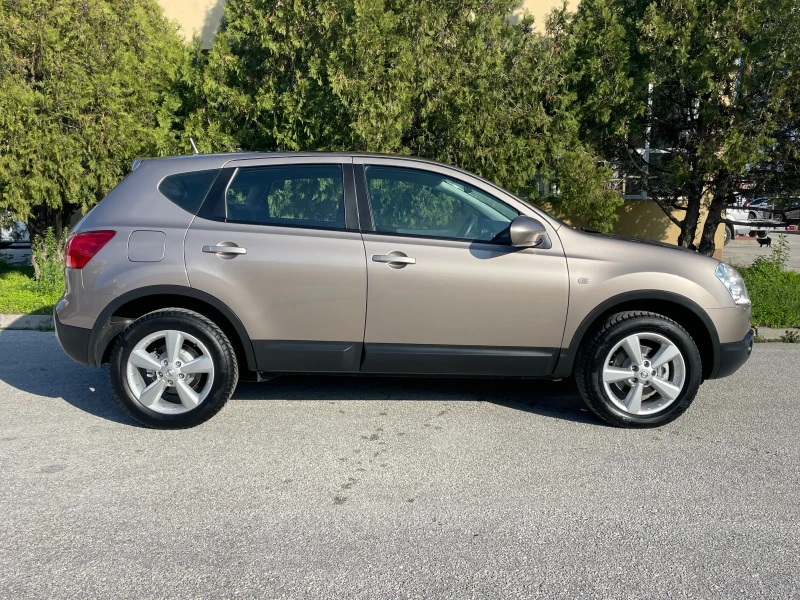 Nissan Qashqai 2.0i 140к.с. КЛИМА ПАНОРАМА ГЕРМАНИЯ, снимка 7 - Автомобили и джипове - 52725554