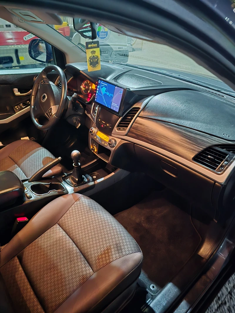 SsangYong Korando, снимка 9 - Автомобили и джипове - 52807669