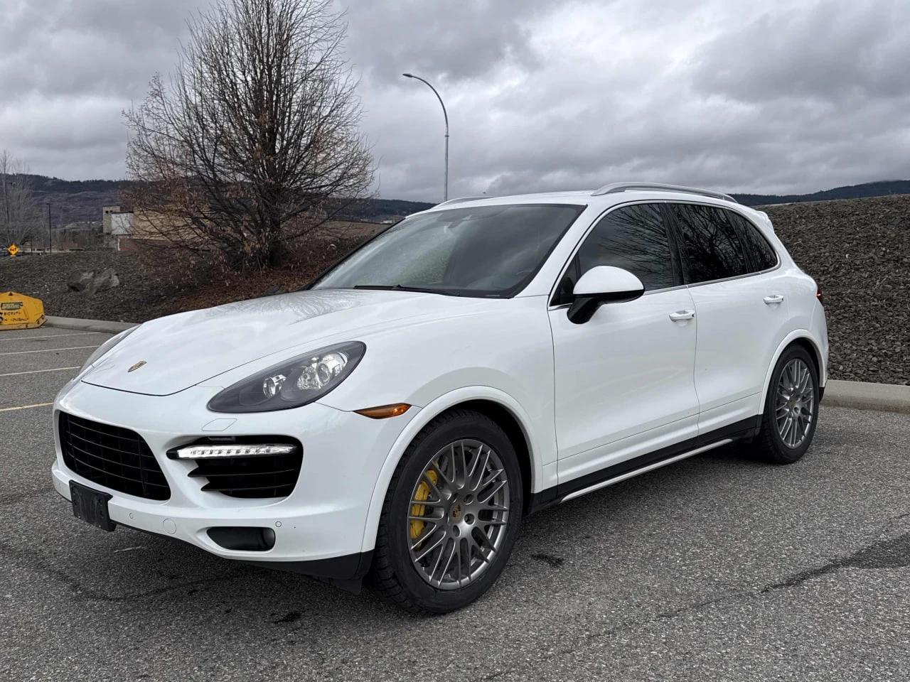 Porsche Cayenne CARFAX* АВТОФИНАНСИРАНЕ БЕЗ ПЪРВОНАЧАЛНА ВНОСКА, снимка 1