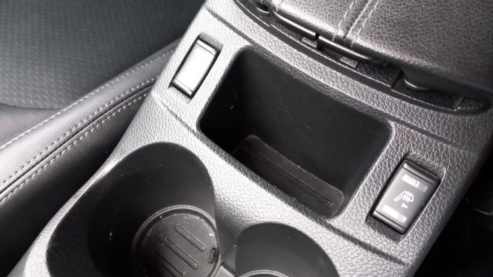 Nissan Qashqai 1.2I-���-FACE LIFT-TEKNA-360-������-����-�������� | Mobile.bg � ����������� 6