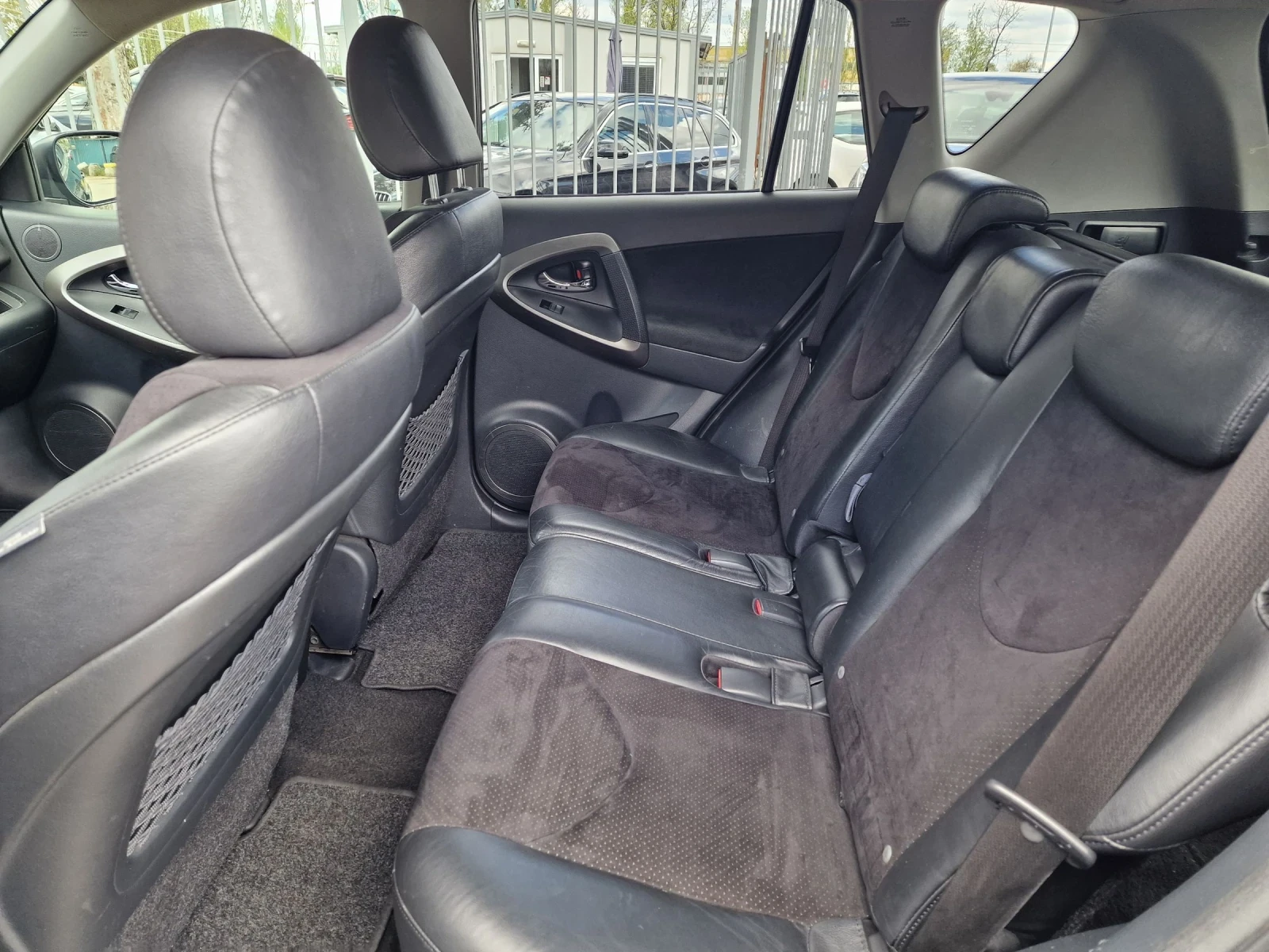 Toyota Rav4 2.2 D-4D 4X4  | Mobile.bg � ����������� 9