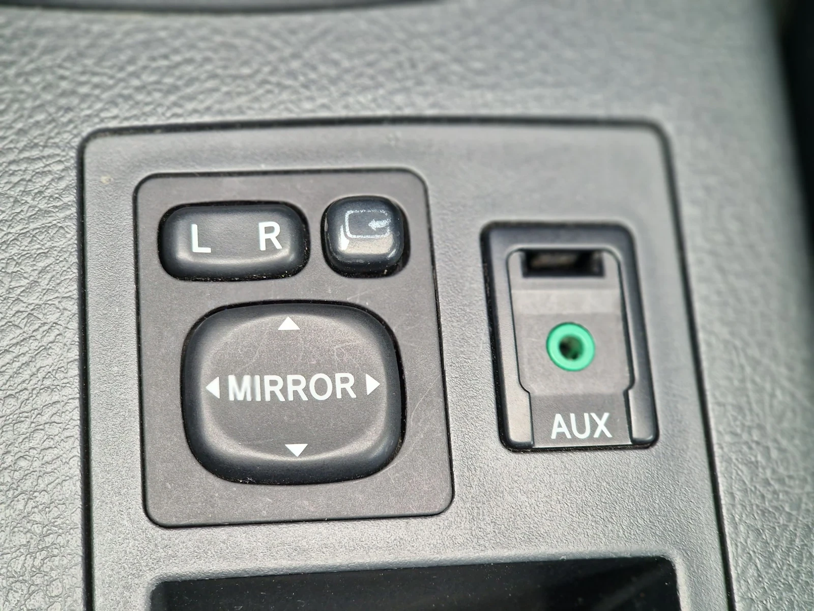 Toyota Rav4 2.2 D-4D 4X4  | Mobile.bg � ����������� 15