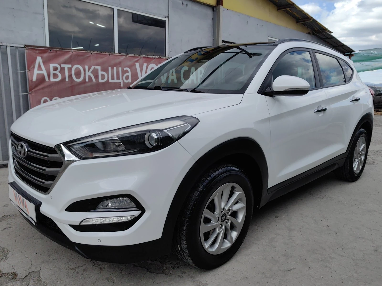 Hyundai Tucson 1.7CRDI-116к.с Нави Кар Плей Кожа Панорама
