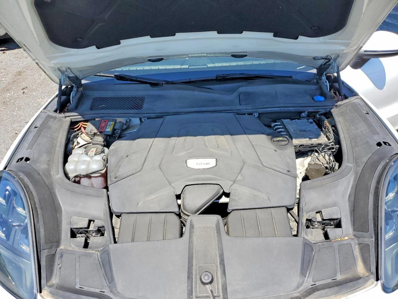 Porsche Cayenne 3.0l, снимка 12 - Автомобили и джипове - 54919957