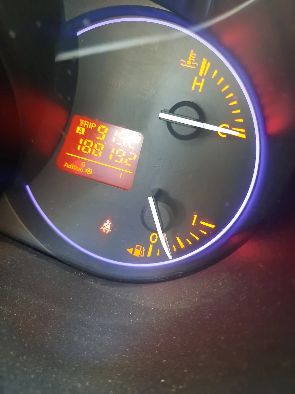 Mazda CX-7 2.2 4x4, снимка 13 - Автомобили и джипове - 54948281