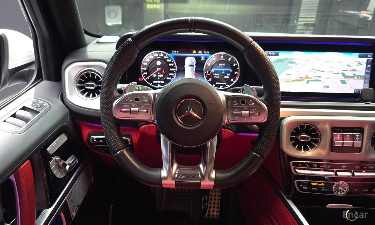 Mercedes-Benz G 63 AMG DISTRONIC* BURMESTER* МАСАЖ* 360 CAM* ОБДУХВАНЕ* , снимка 8 - Автомобили и джипове - 55224811