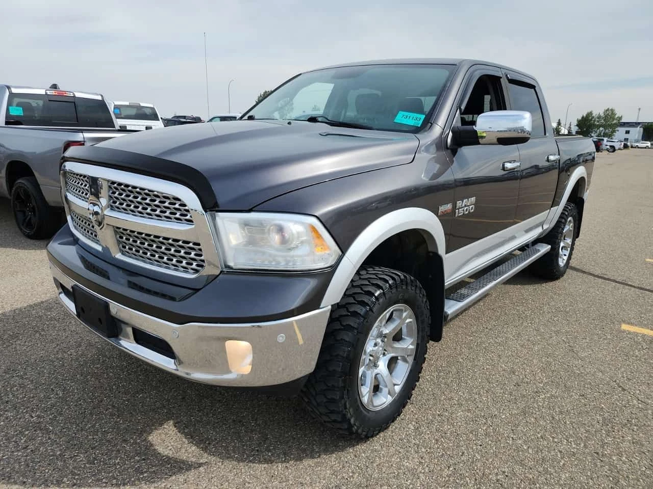 Dodge RAM 1500 * LARAMIE CREW CAB SHORT BED * CARFAX * БЕЗ ПЪРВОН