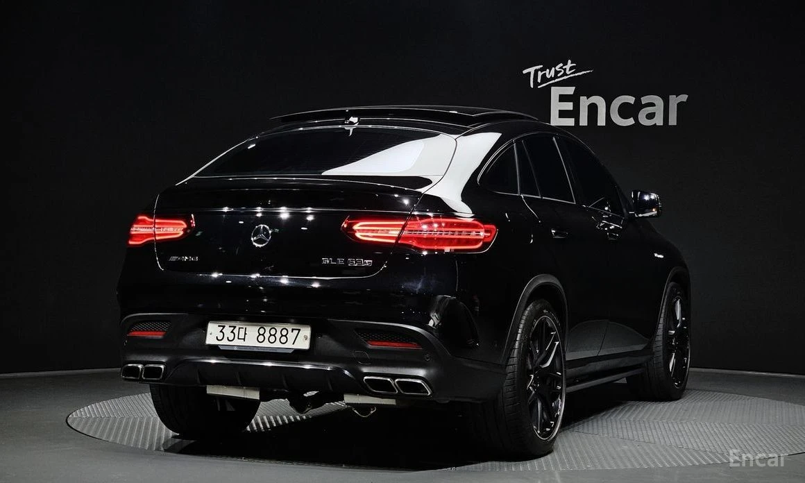 Mercedes-Benz GLE 63 S AMG, снимка 2 - Автомобили и джипове - 55662134