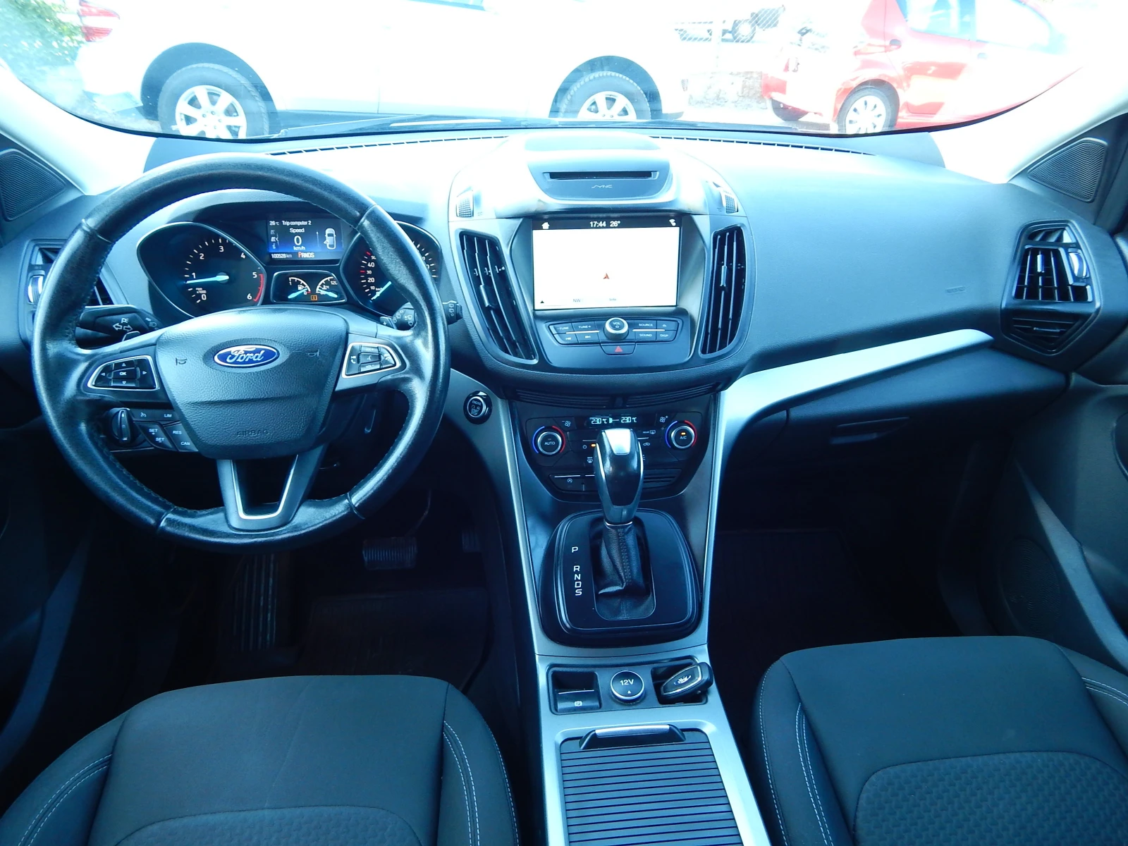Ford Kuga 2.0D* 100000km.* 4х4* , снимка 12 - Автомобили и джипове - 55800299