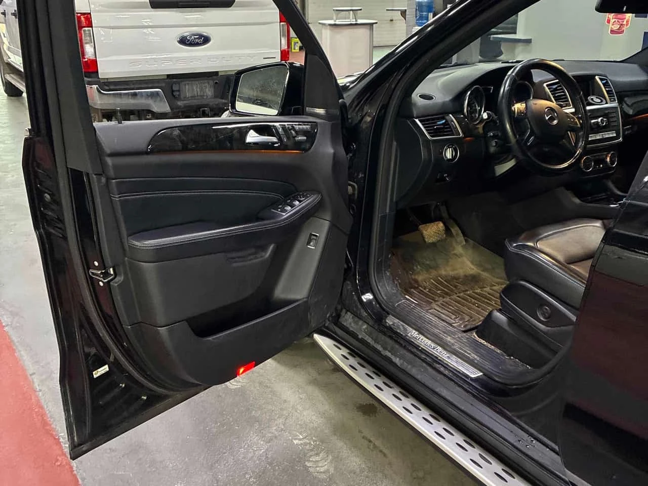Mercedes-Benz ML 350 D * AMG * AIRMATIC * H/K * CARFAX *  | Mobile.bg � ����������� 10