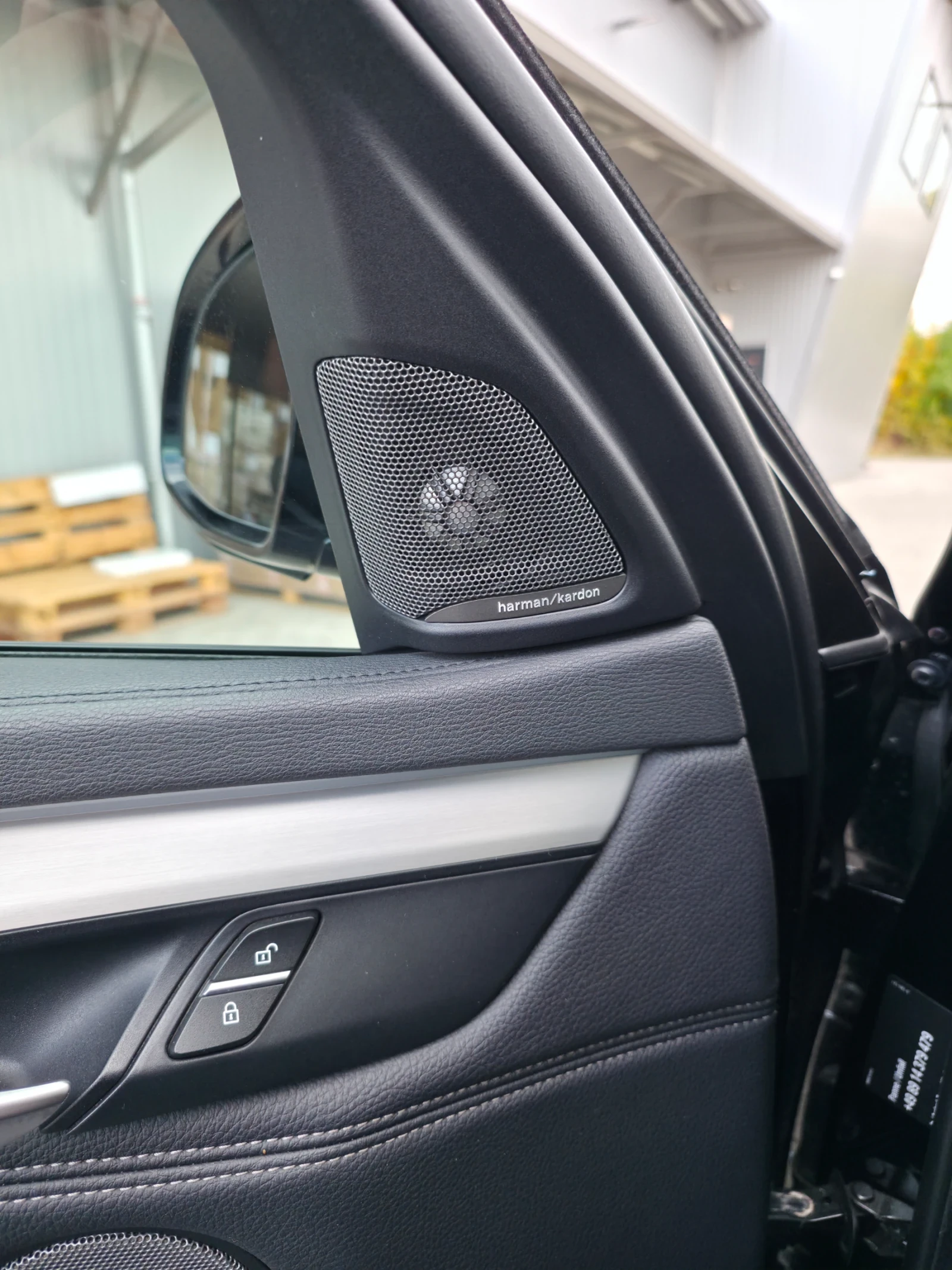 BMW X6 M50, снимка 9 - Автомобили и джипове - 56433202