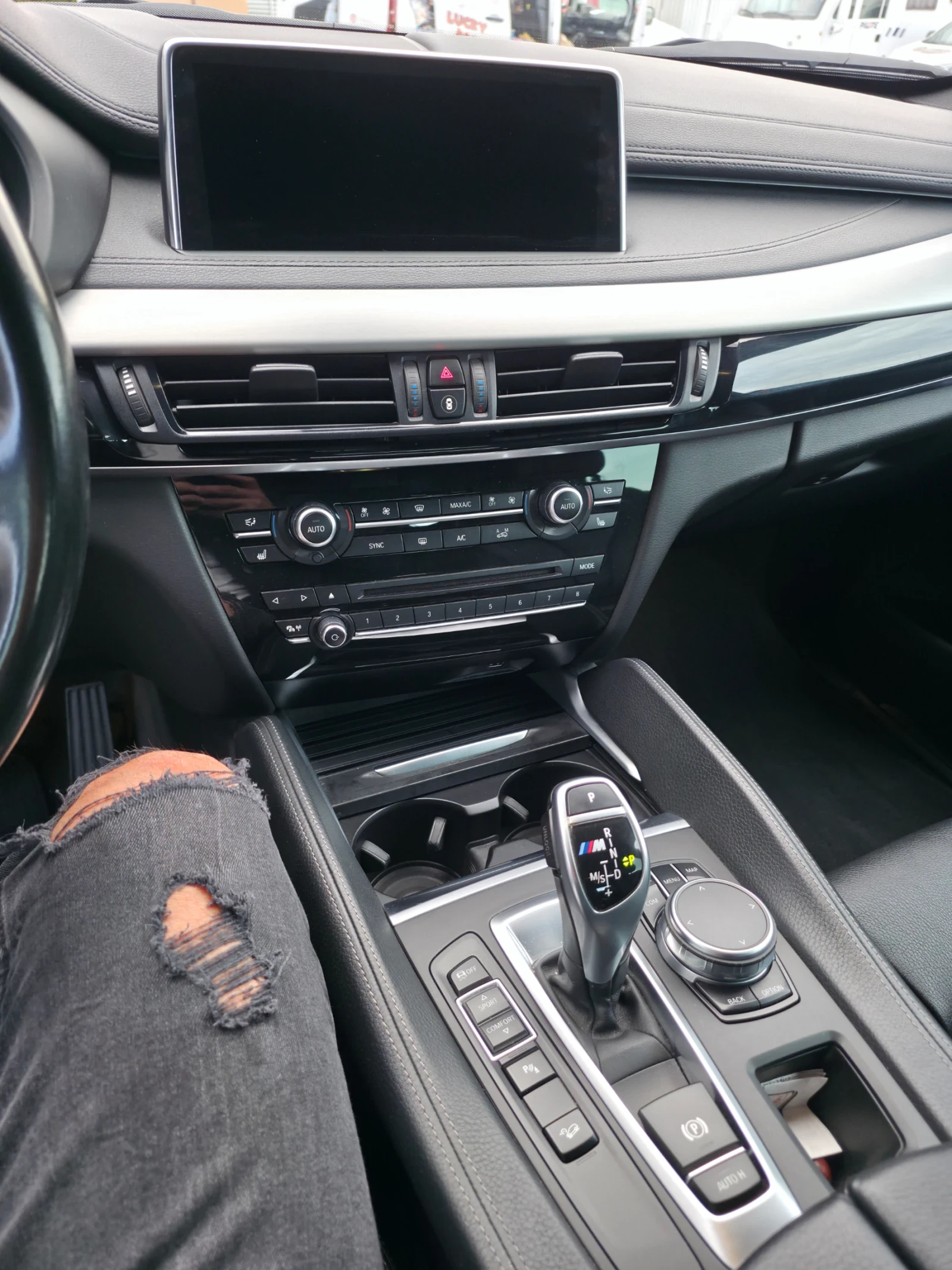 BMW X6 M50, снимка 6 - Автомобили и джипове - 56433202