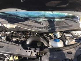 VW T5 НА ЧАСТИ 2.0 TDI 4X4, снимка 6