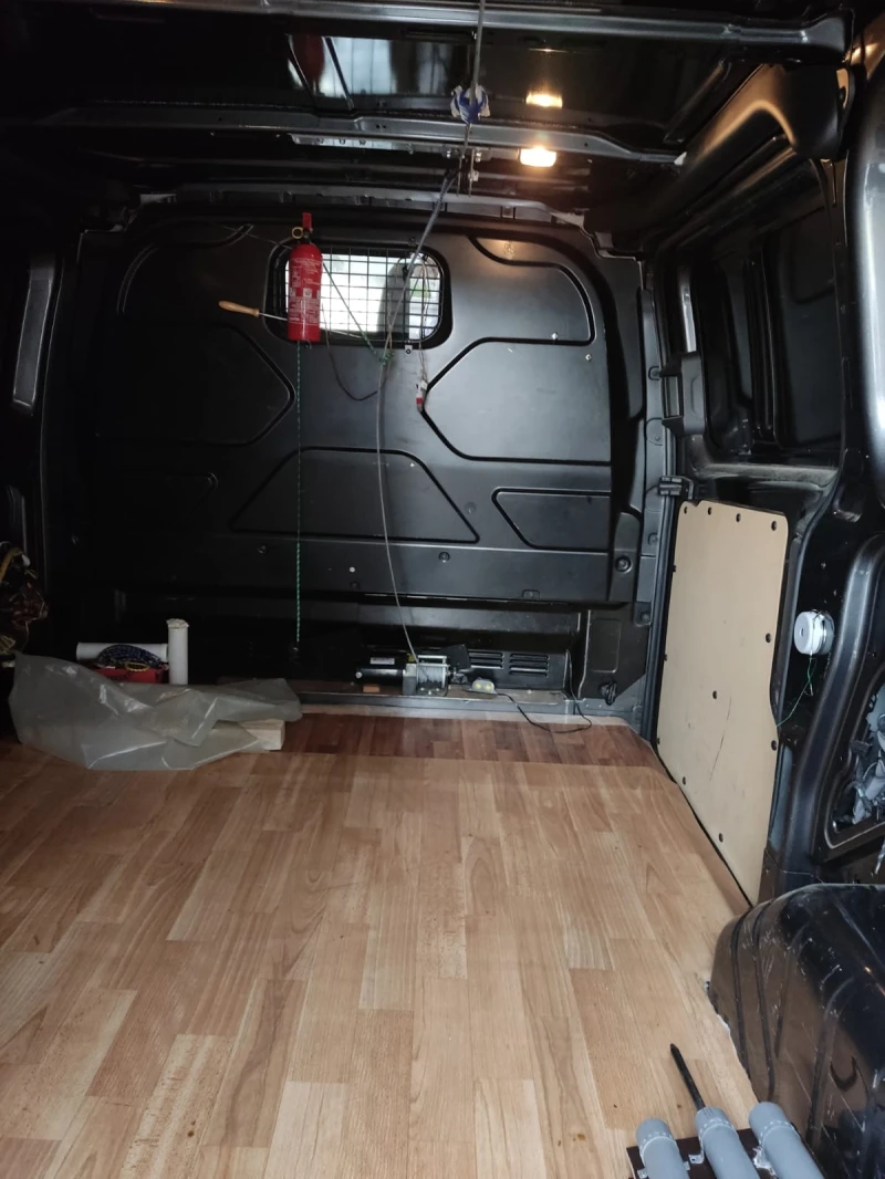 Ford Transit Custom, снимка 3 - Бусове и автобуси - 53519400