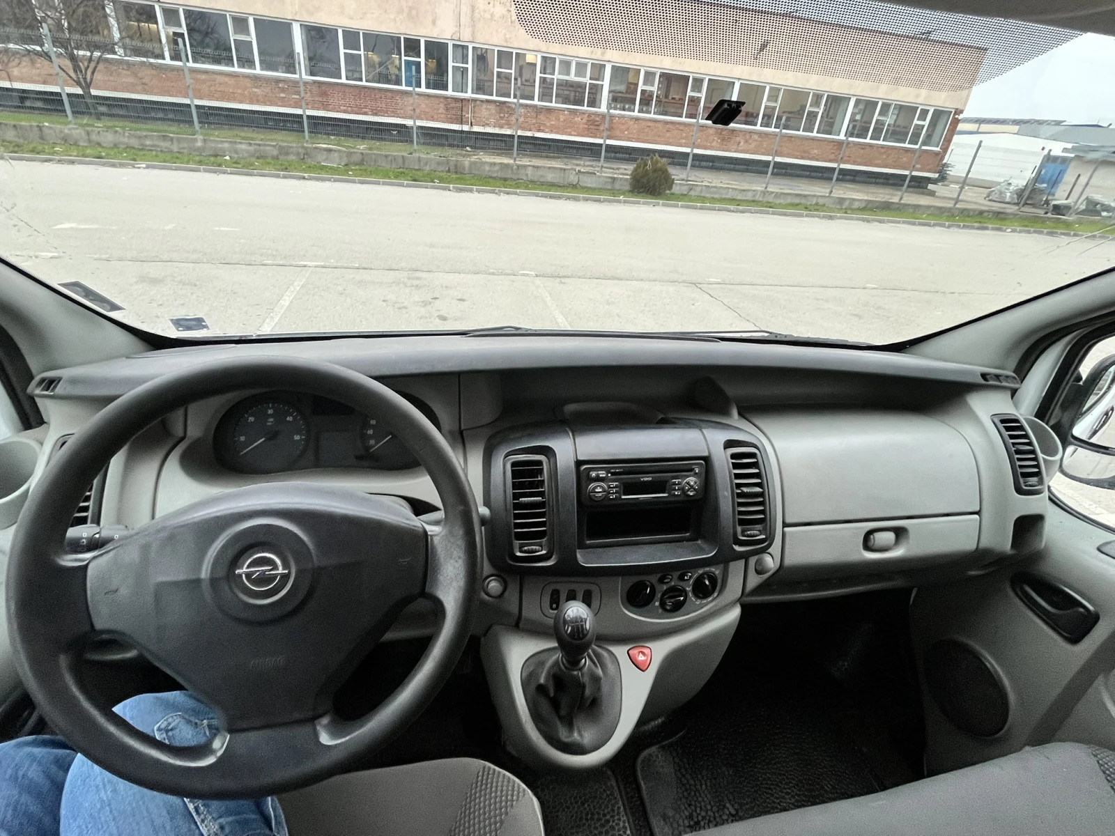 Opel Vivaro  - изображение 10