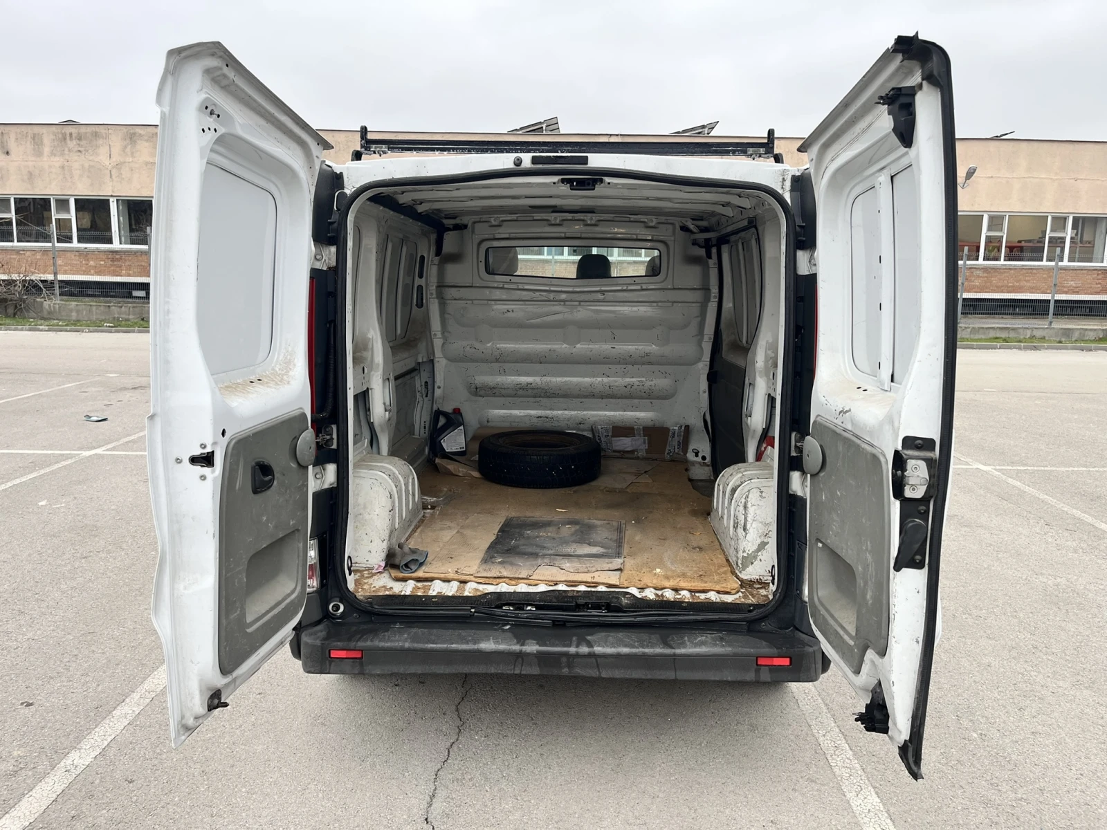 Opel Vivaro  - изображение 7