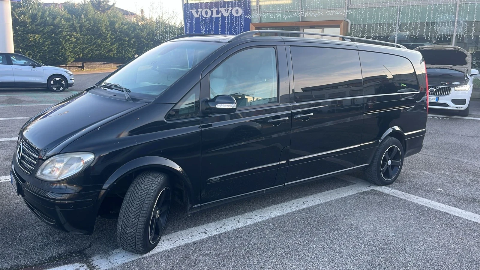Mercedes-Benz Viano (KATO НОВА)