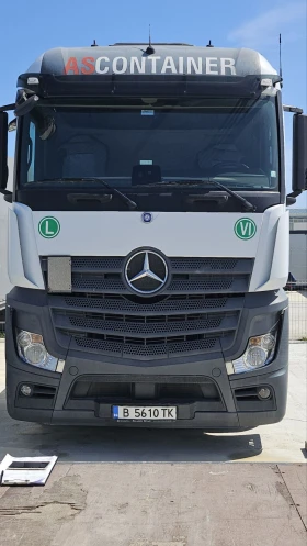 ����� �� �������� �� Mercedes-Benz 1842