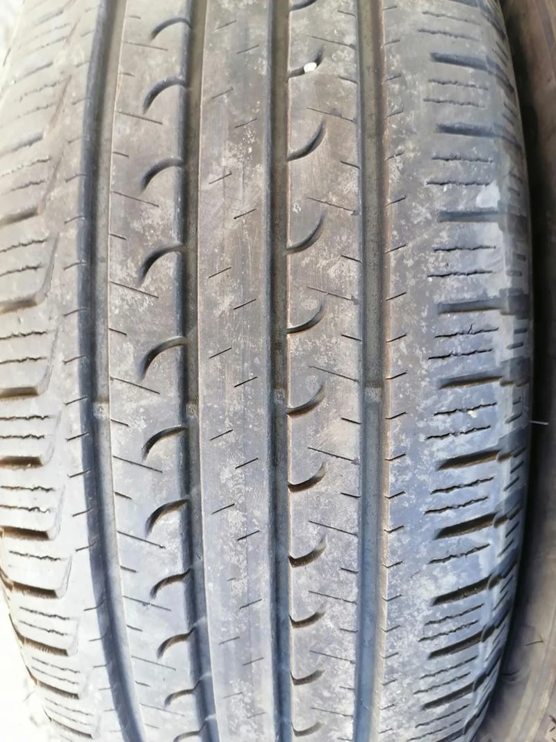 Гуми Летни 235/65R17, снимка 8 - Гуми и джанти - 29597769