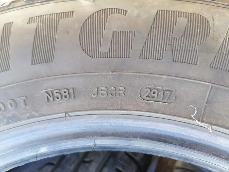 Гуми Летни 235/65R17, снимка 12 - Гуми и джанти - 29597769