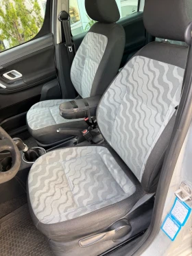 Skoda Roomster 1.4 с Газово , снимка 10