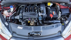 Peugeot 208 1.2i 143000km., снимка 16