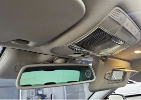 Mercedes-Benz C 220 Avantgarde + Head Up Display +  Реални км, снимка 16