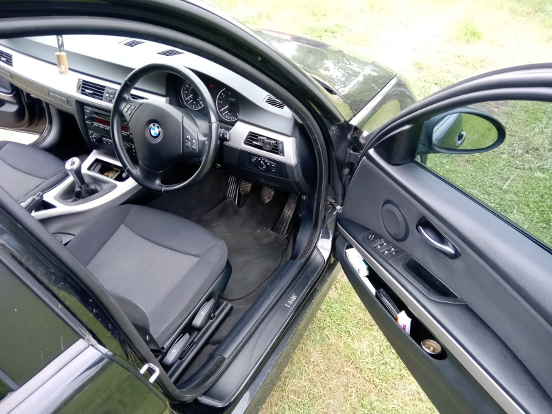 BMW 320 E90  2.0i / Газ, снимка 4 - Автомобили и джипове - 42995552