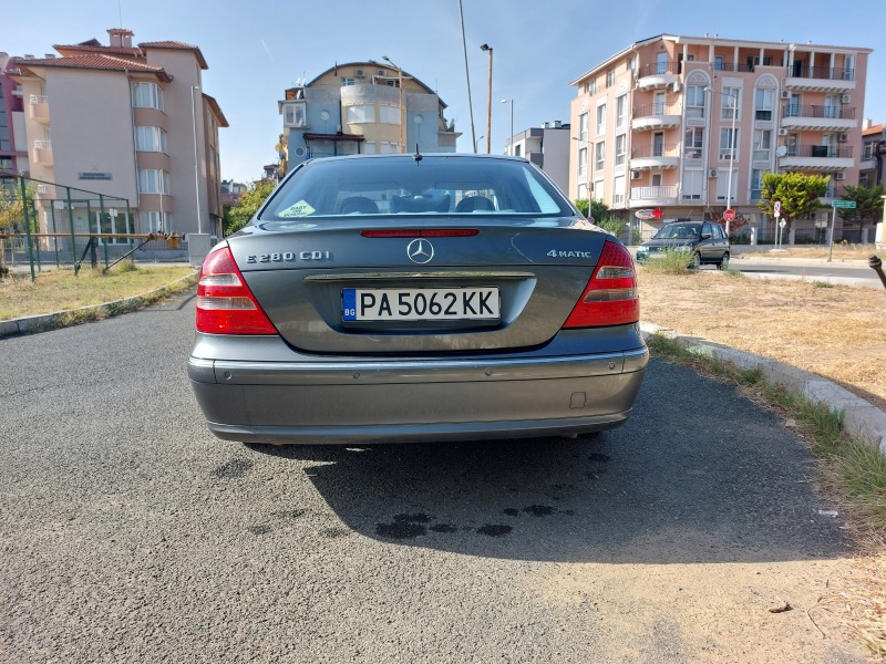 Mercedes-Benz E 280 CDI 4MATIC, снимка 2 - Автомобили и джипове - 45436775