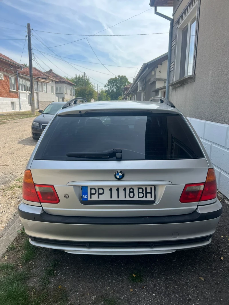 BMW 320, снимка 12 - Автомобили и джипове - 47314940